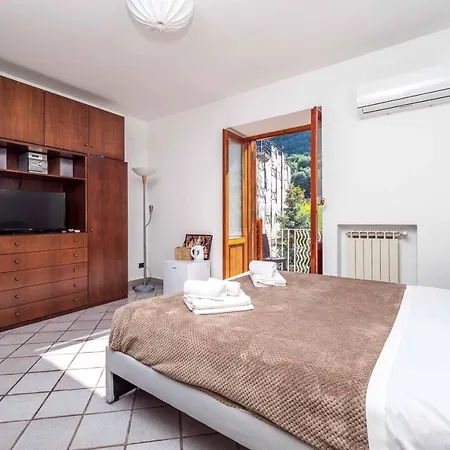Maison Rosa Meta
