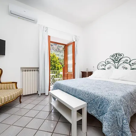 Appartamento Maison Rosa Meta